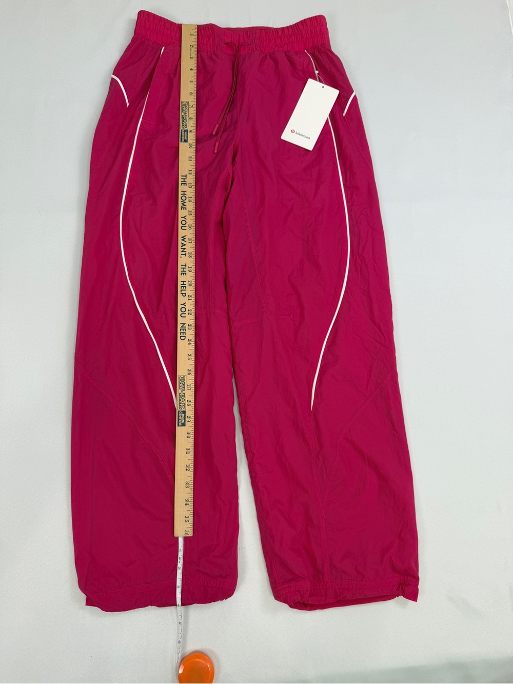 Lululemon License To Train Lightweight Jogger Pink NWT Size 6 - Picture 5 of 11
